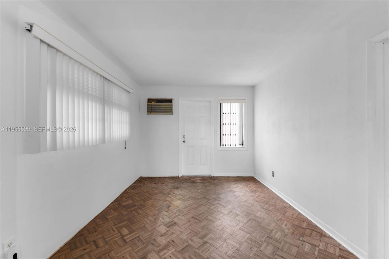 11401 SW 57th St, Miami, FL 33173 Photo