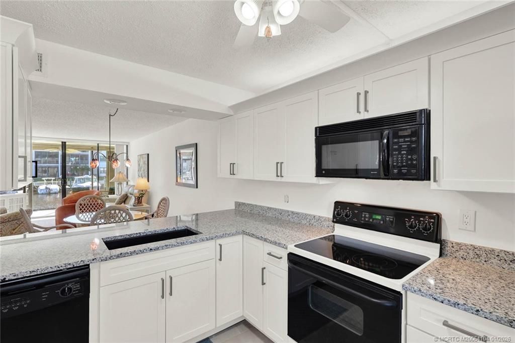 1950 SW Palm City Road, Unit 9-102, Stuart, FL 34994 Photo