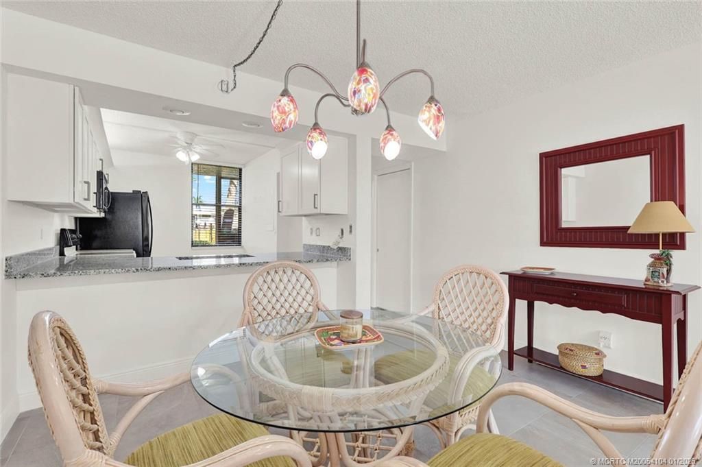 1950 SW Palm City Road, Unit 9-102, Stuart, FL 34994 Photo