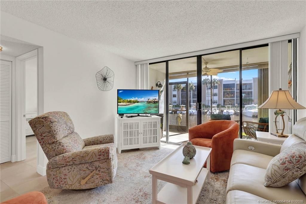 1950 SW Palm City Road, Unit 9-102, Stuart, FL 34994 Photo