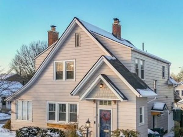 2 E Oak Street, Jackson, OH 45640