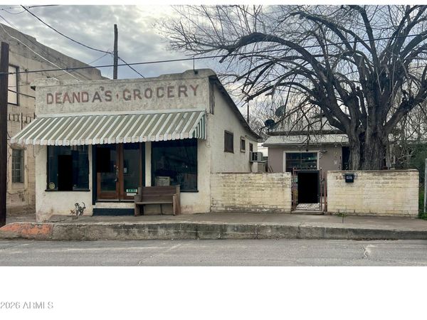 180 N MIAMI Avenue, Miami, AZ 85539