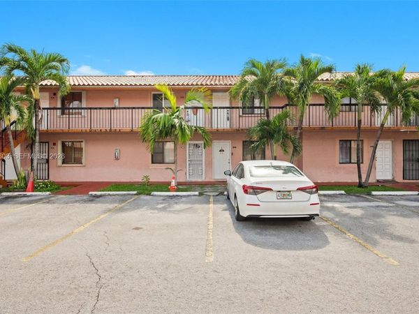 2170 W 60th St , Unit 16212, Hialeah, FL 33016
