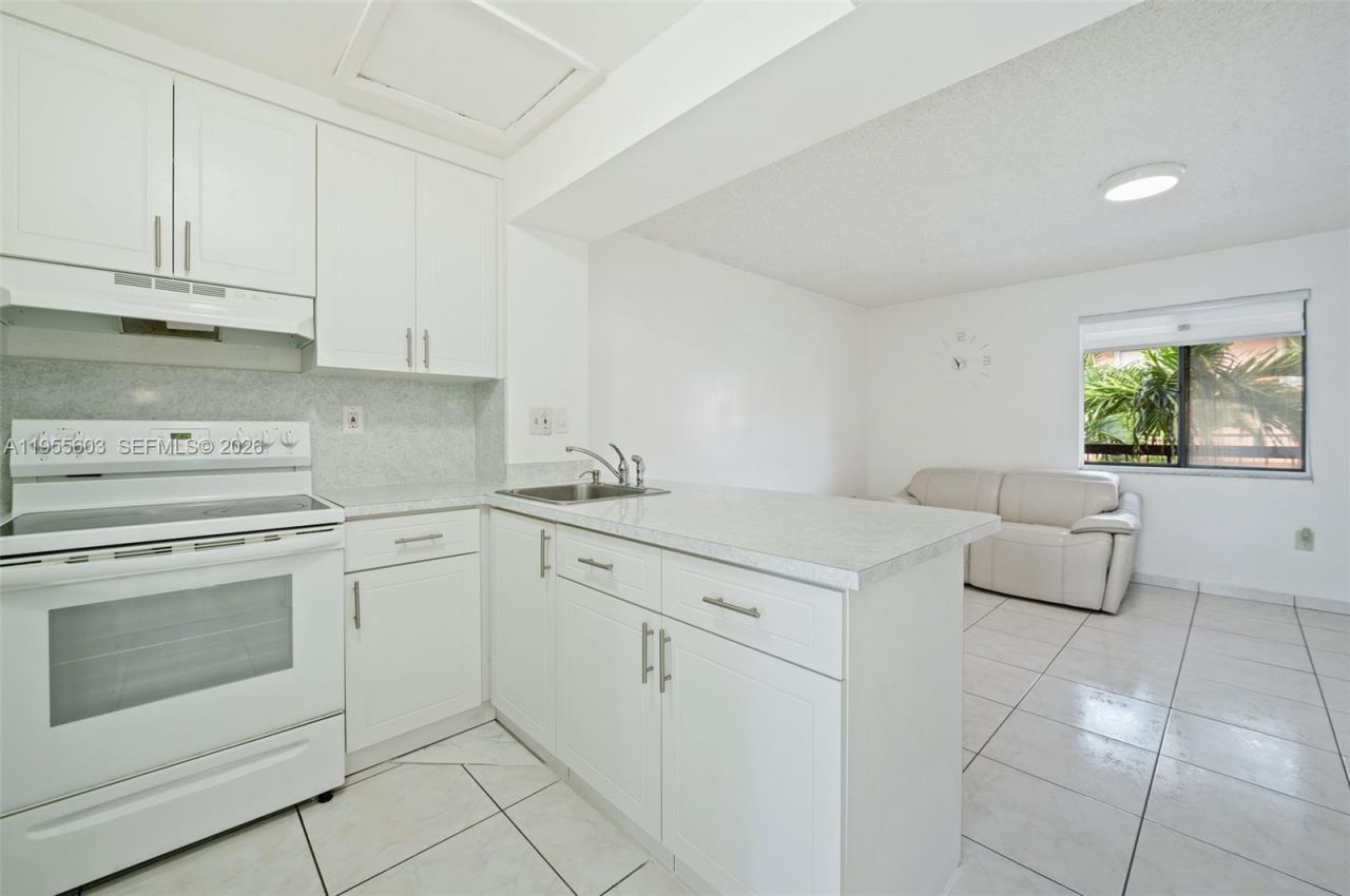 2170 W 60th St , Unit 16212, Hialeah, FL 33016 Photo