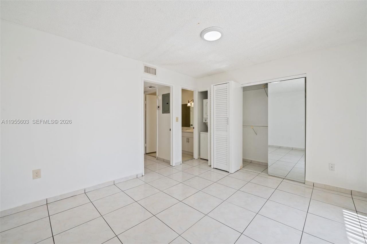 2170 W 60th St , Unit 16212, Hialeah, FL 33016 Photo