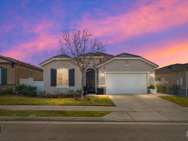 10017 Francois Lane, Bakersfield, CA 93306