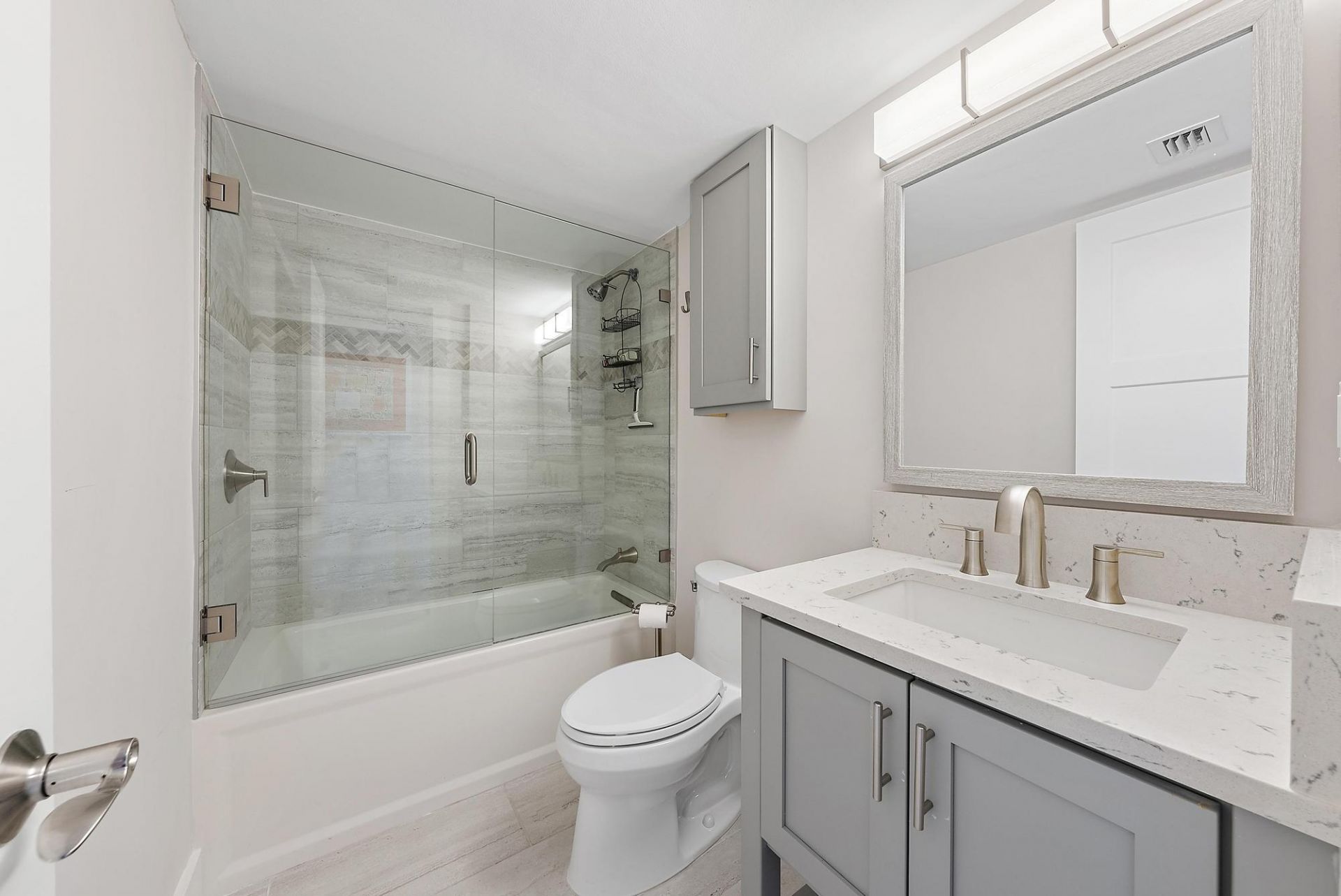 4200 N Ocean Drive, Unit 2-705, Singer Island, FL 33404 Photo