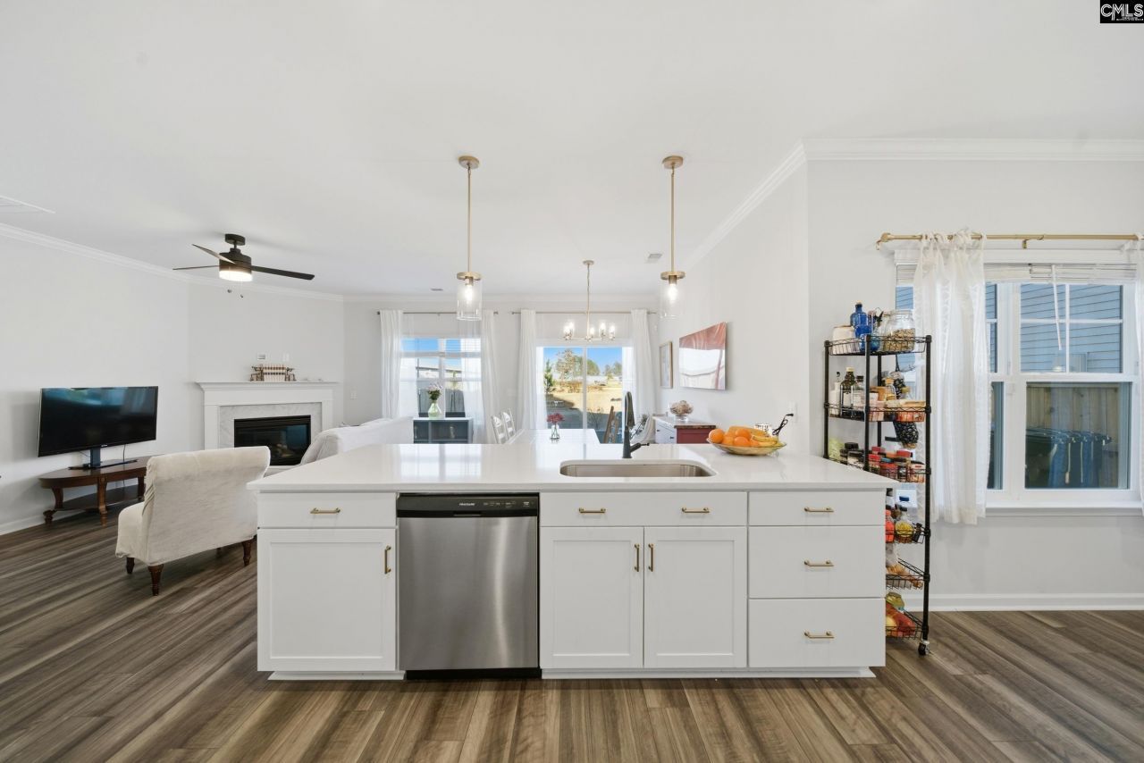 850 Peony Lane Photo 10