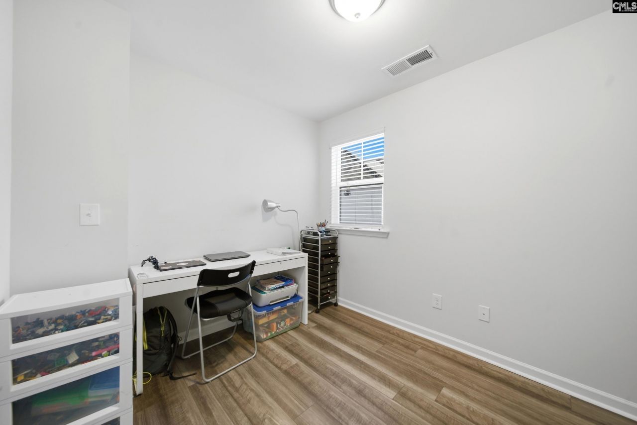 850 Peony Lane Photo 18