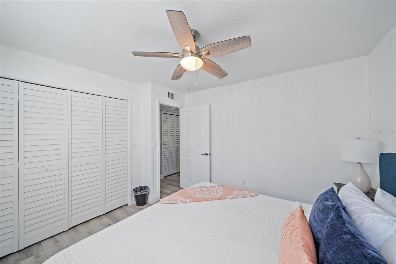 3710 Iroquois Avenue, Sarasota, FL 34234 Photo