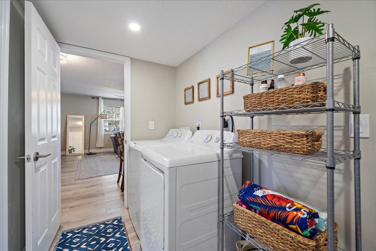 3710 Iroquois Avenue, Sarasota, FL 34234 Photo