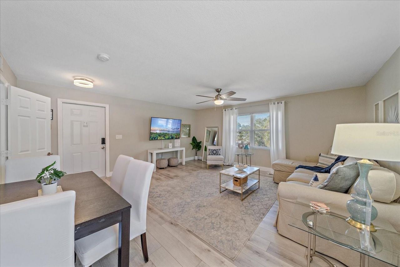 3710 Iroquois Avenue, Sarasota, FL 34234 Photo