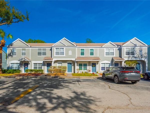 2405 LAKE WOODBERRY CIRCLE, BRANDON, FL 33510