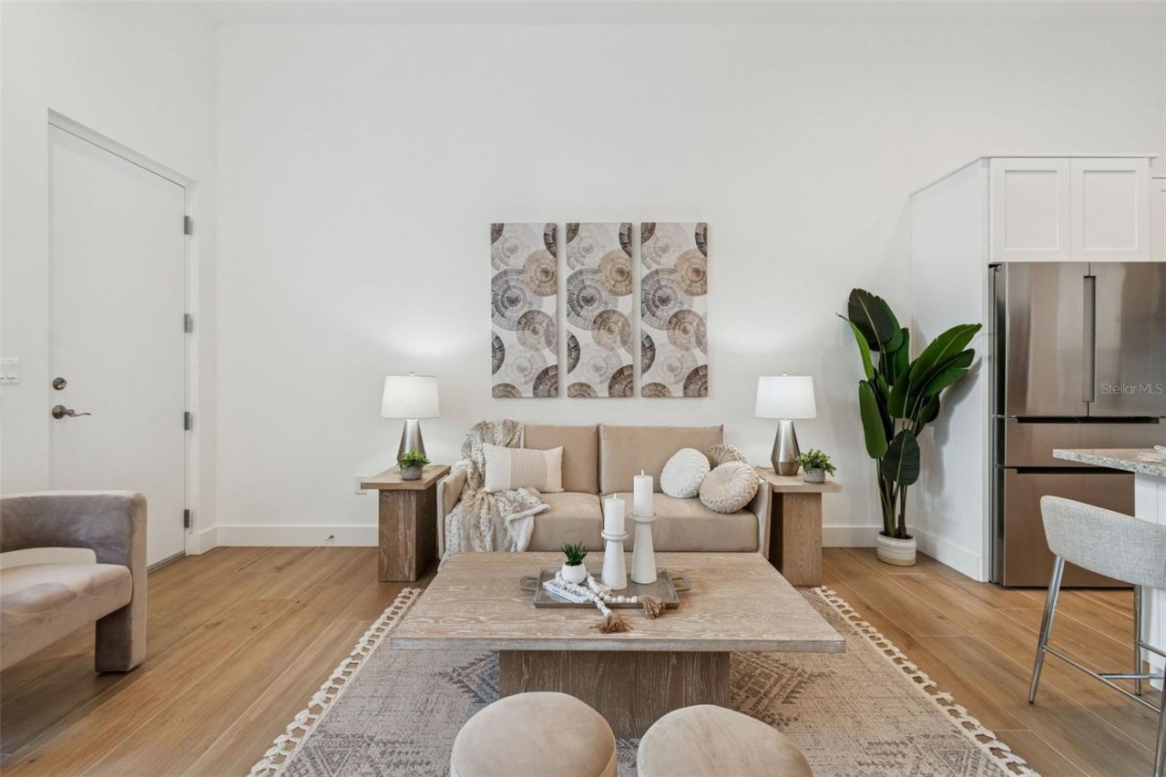 1343 4th Street, Unit 102, Sarasota, FL 34236 Photo