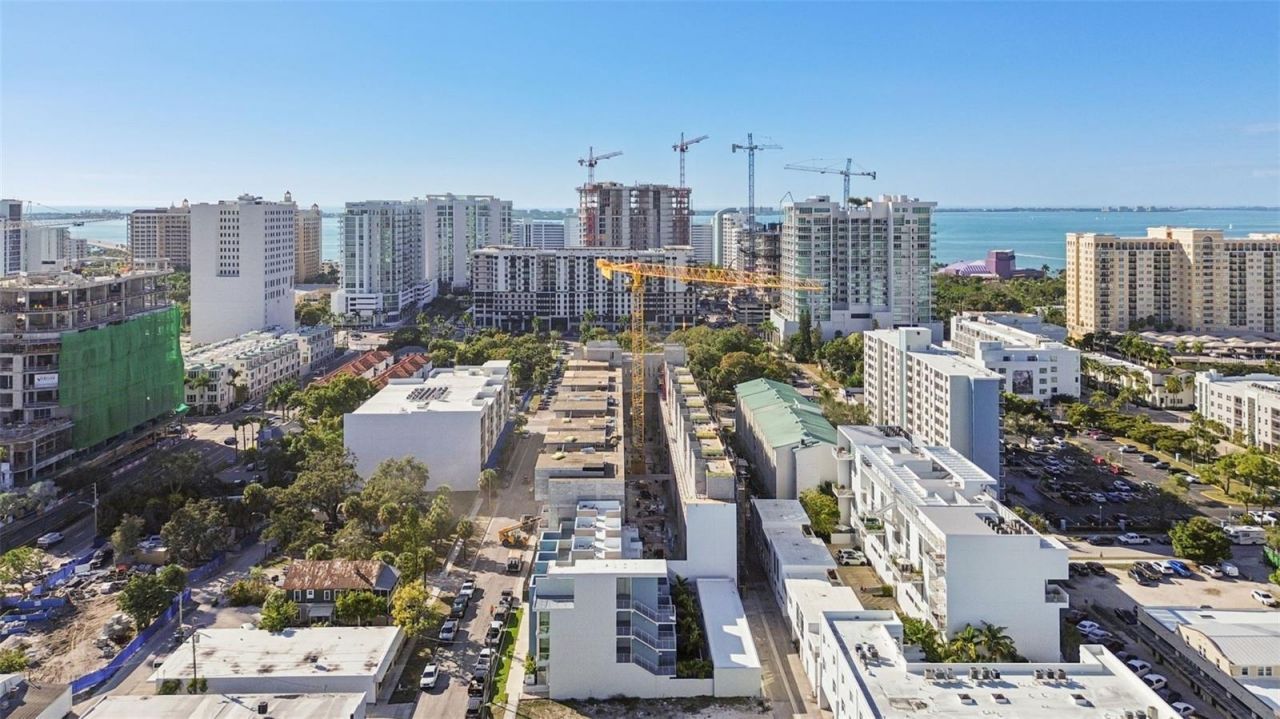 1343 4th Street, Unit 102, Sarasota, FL 34236 Photo