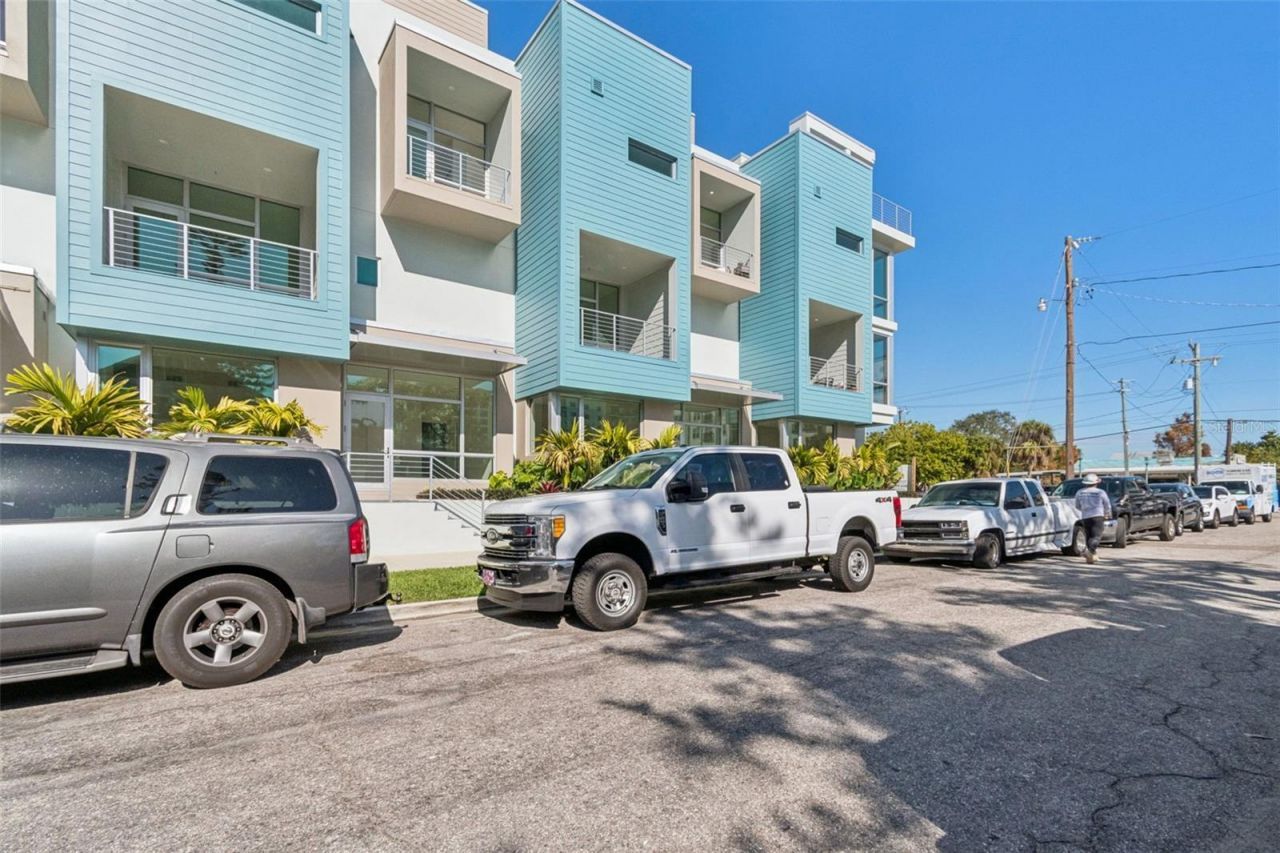 1343 4th Street, Unit 102, Sarasota, FL 34236 Photo