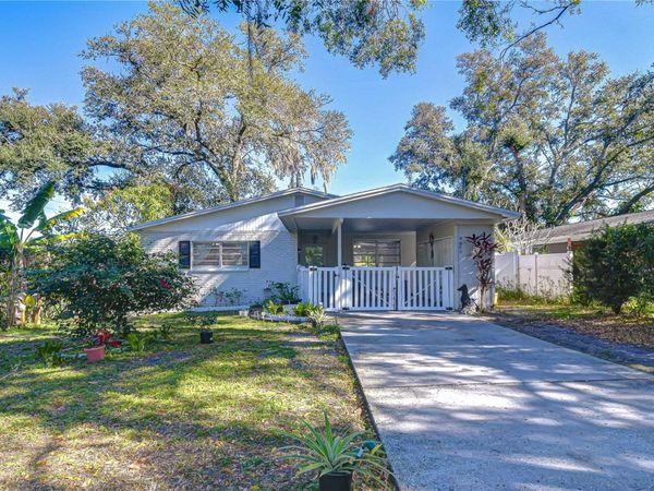 8609 N 29TH STREET, TAMPA, FL 33604