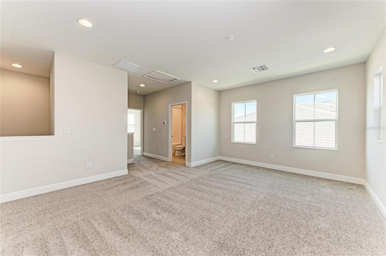 35576 Big Hawk Drive, Zephyrhills, FL 33541 Photo