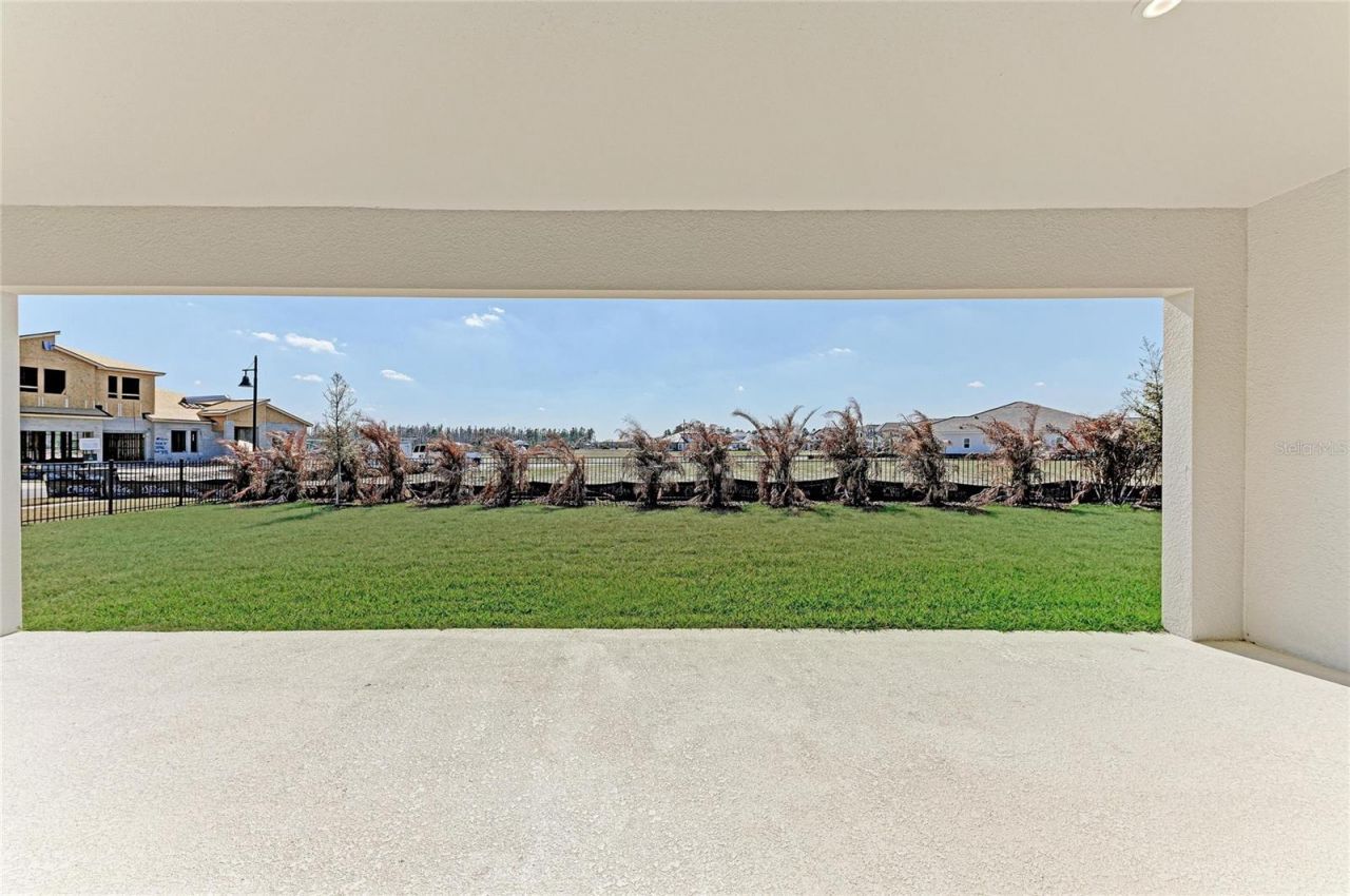 35576 Big Hawk Drive, Zephyrhills, FL 33541 Photo
