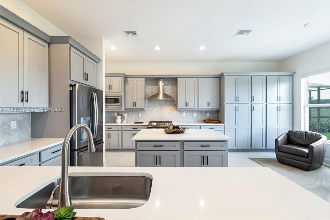 11960 SW Whitewater Falls Ct , Port Saint Lucie, FL 34987 Photo