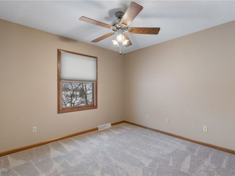 3885 Mount Vernon Boulevard, Norton, OH 44203 Photo 29