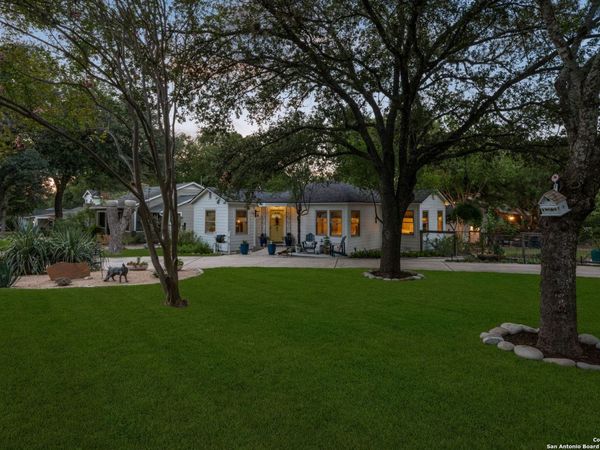401 Corona, Alamo Heights, TX 78209