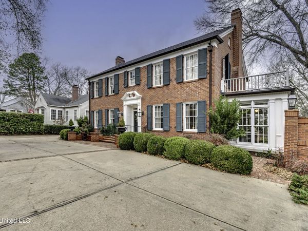 1504 Pinehurst Place, Jackson, MS 39202