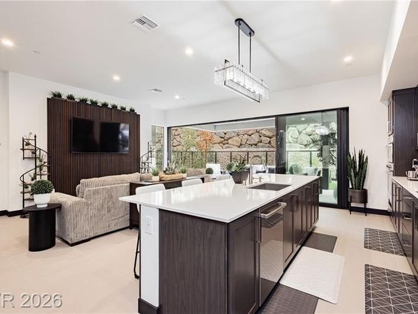 13 Promenade Isle Lane , Henderson, NV 89011