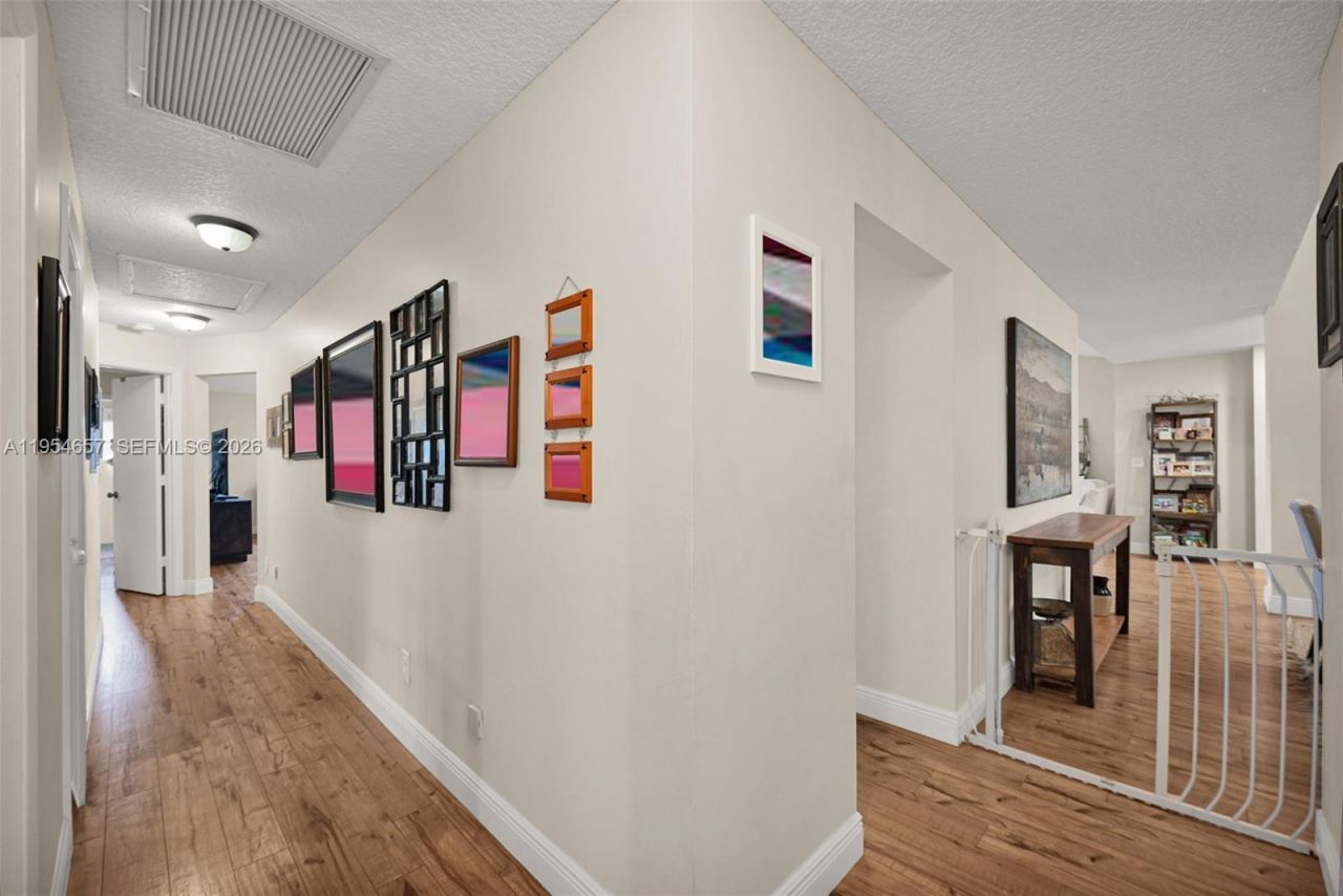 9421 Hollyhock Ct, Davie, FL 33328 Photo