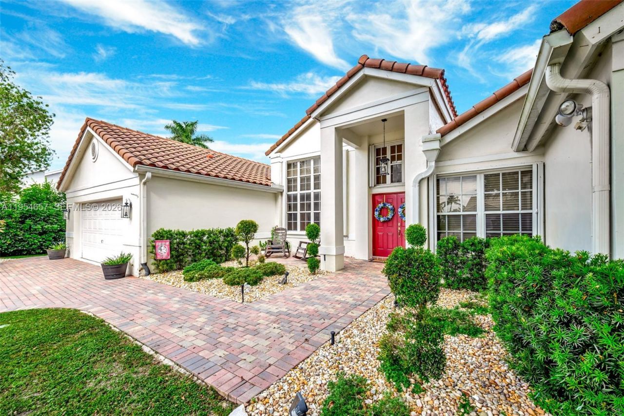 9421 Hollyhock Ct, Davie, FL 33328 Photo