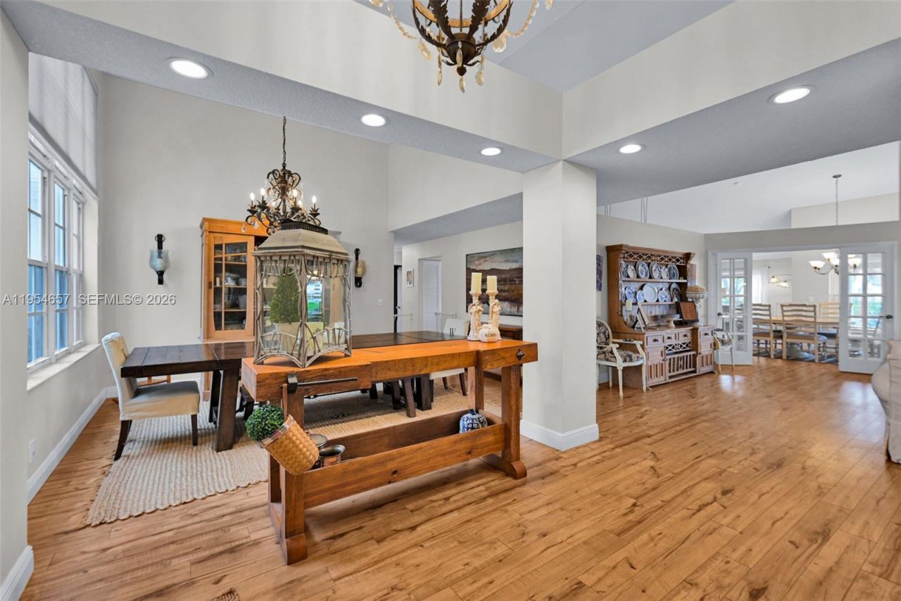 9421 Hollyhock Ct, Davie, FL 33328 Photo