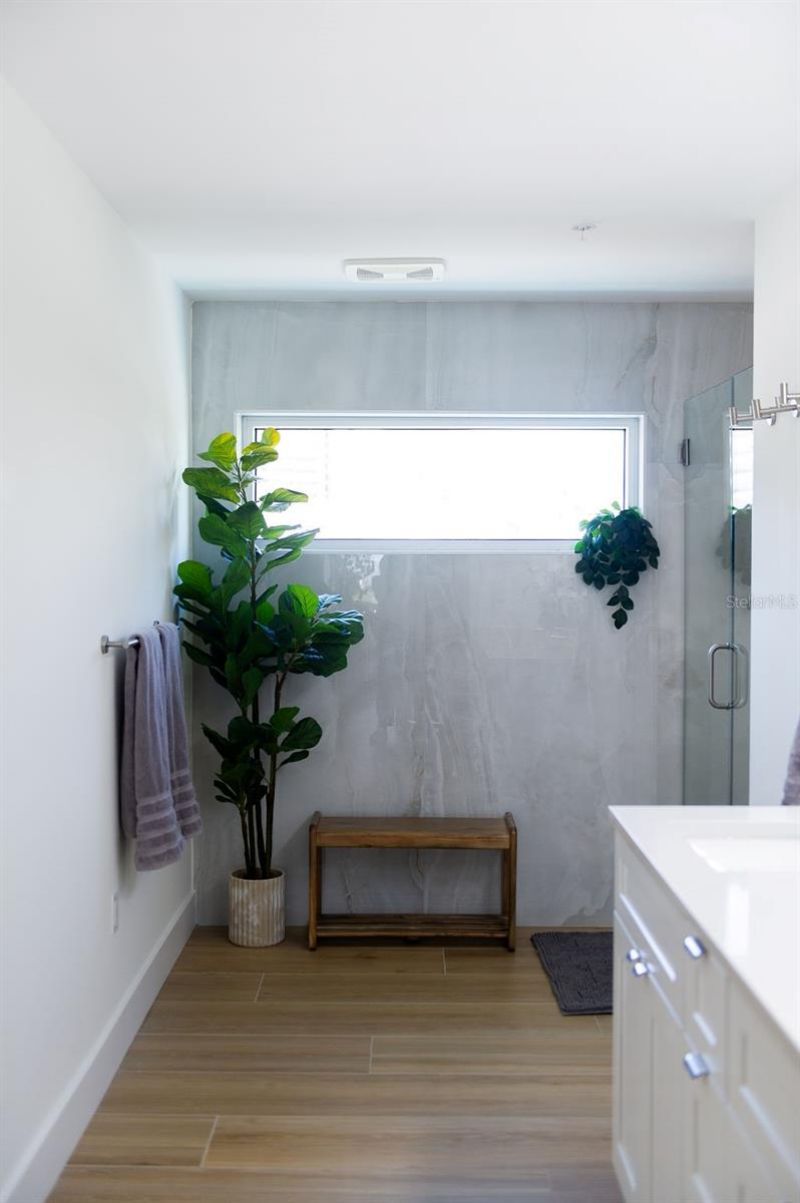 1343 4th Street, Unit 202, Sarasota, FL 34236 Photo