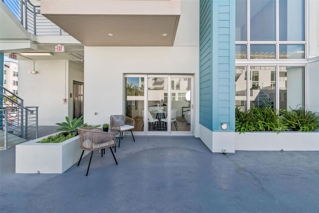 1343 4th Street, Unit 202, Sarasota, FL 34236 Photo