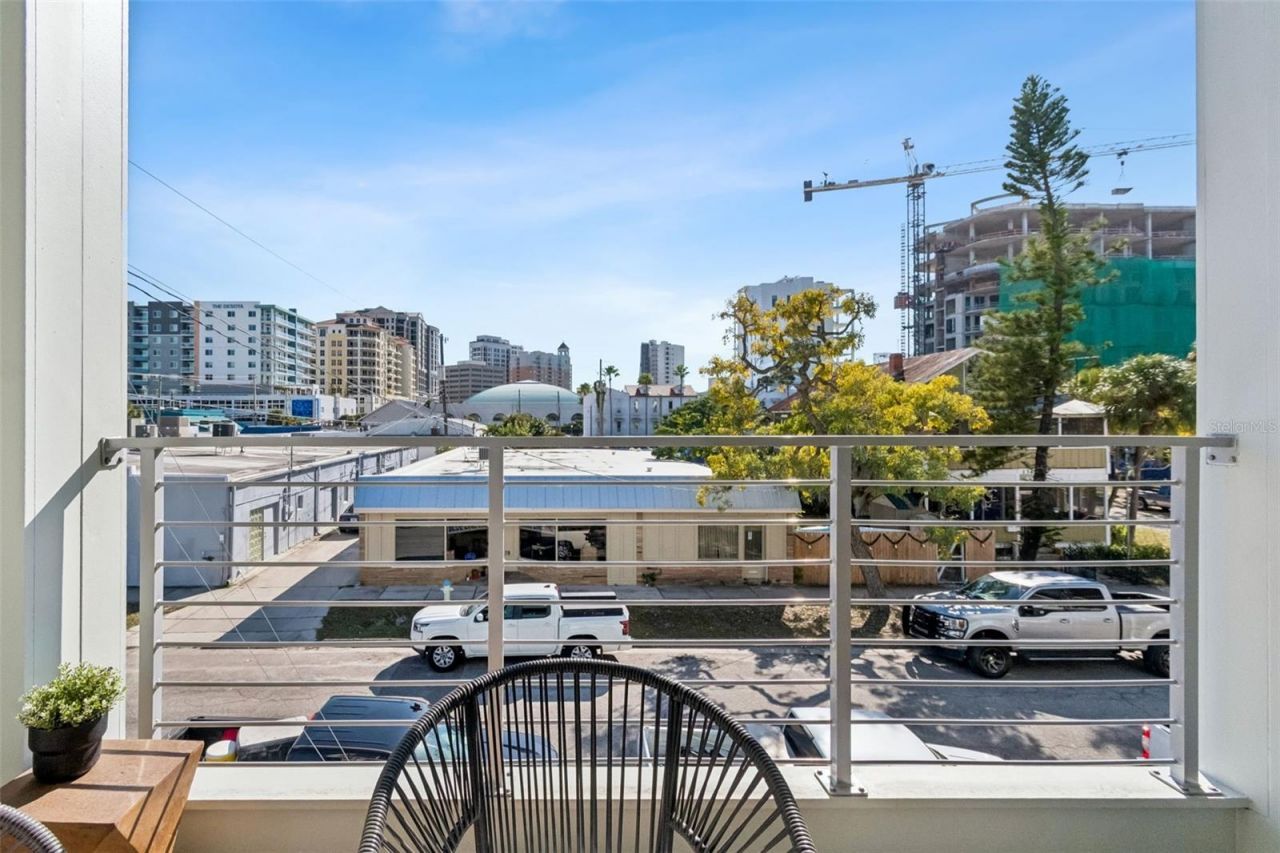 1343 4th Street, Unit 202, Sarasota, FL 34236 Photo