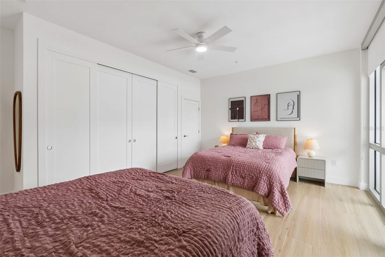 1343 4th Street, Unit 202, Sarasota, FL 34236 Photo