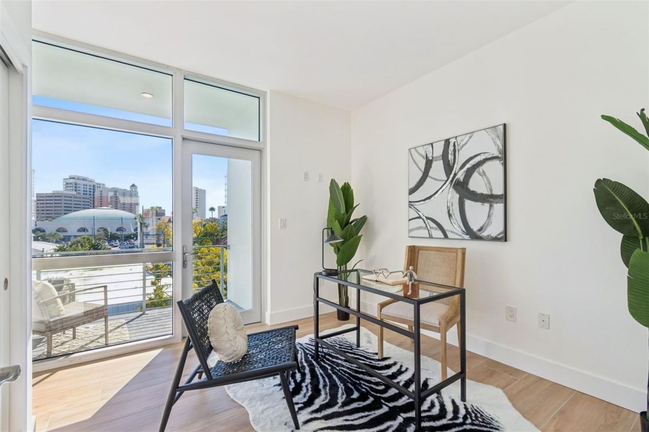 1343 4th Street, Unit 202, Sarasota, FL 34236 Photo