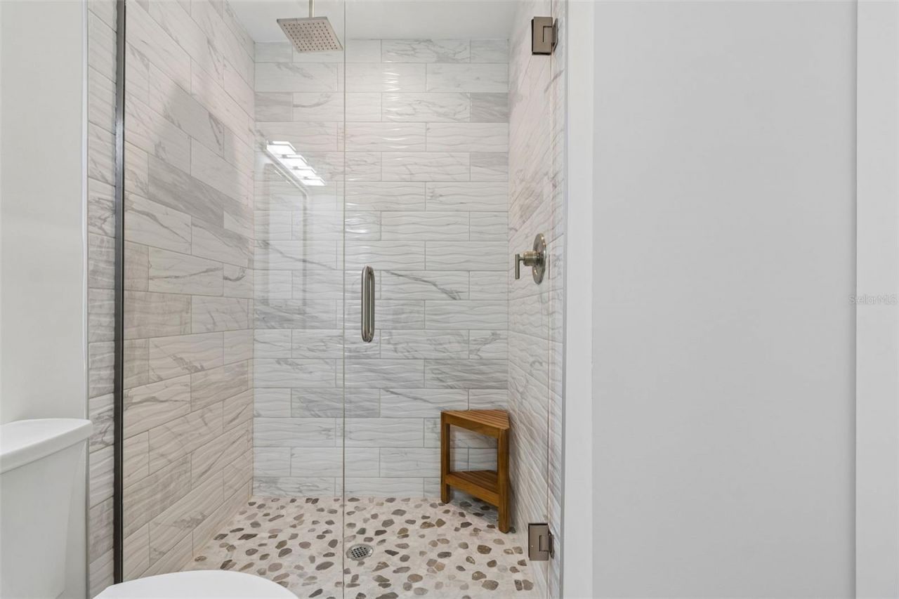 1343 4th Street, Unit 202, Sarasota, FL 34236 Photo