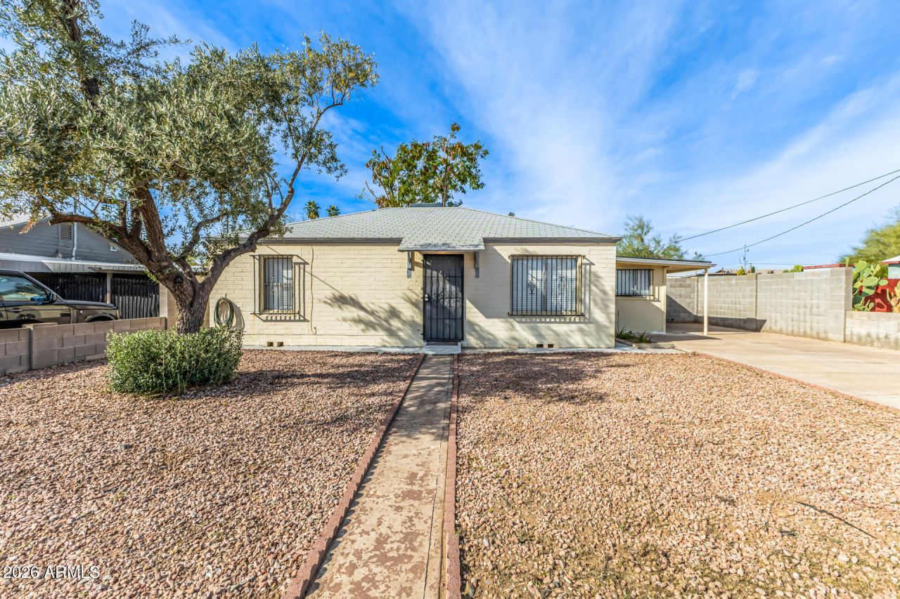 8920 N 10TH Street Phoenix, AZ 85020