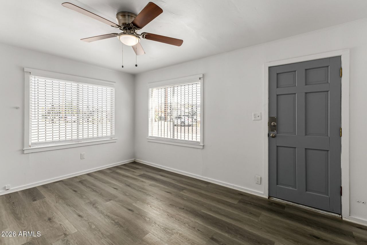 8920 N 10TH Street Phoenix, AZ 85020