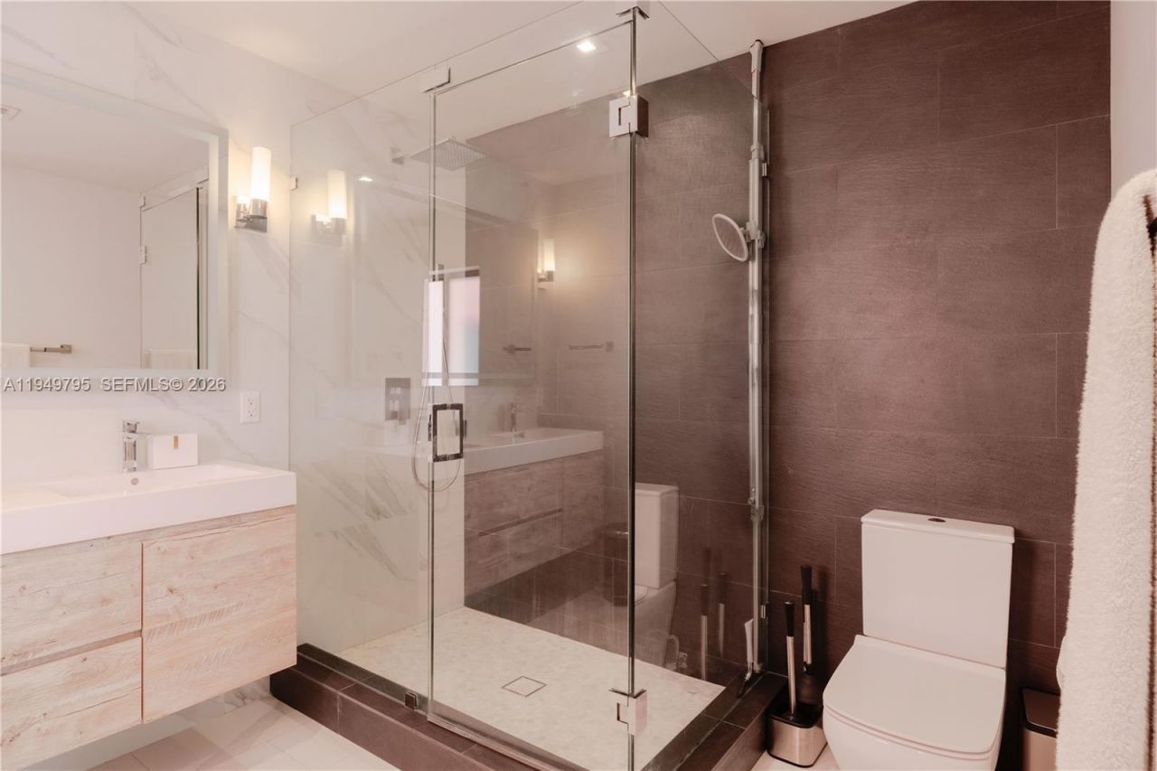 6201 SW 36th St , Miami, FL 33155 Photo