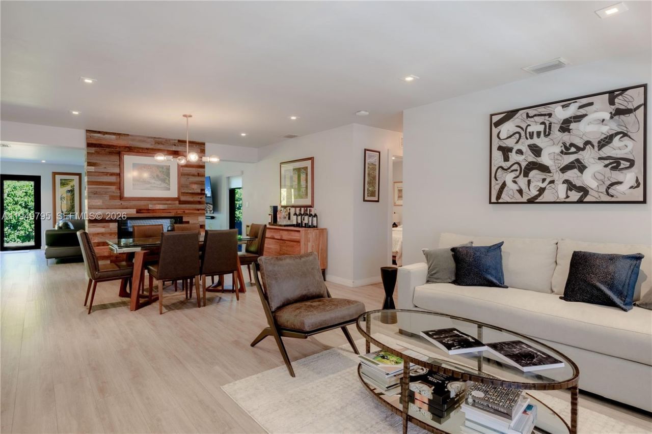 6201 SW 36th St , Miami, FL 33155 Photo