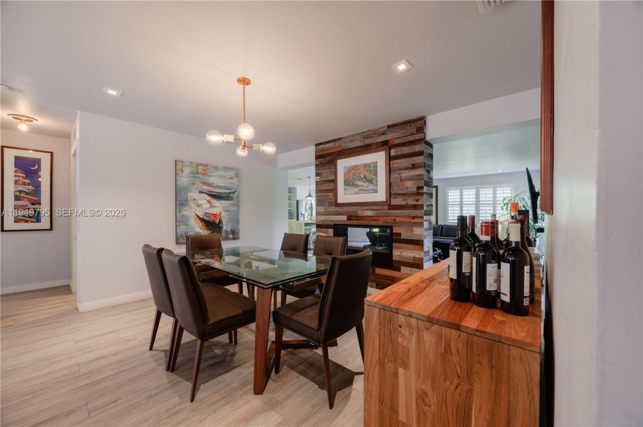 6201 SW 36th St , Miami, FL 33155 Photo