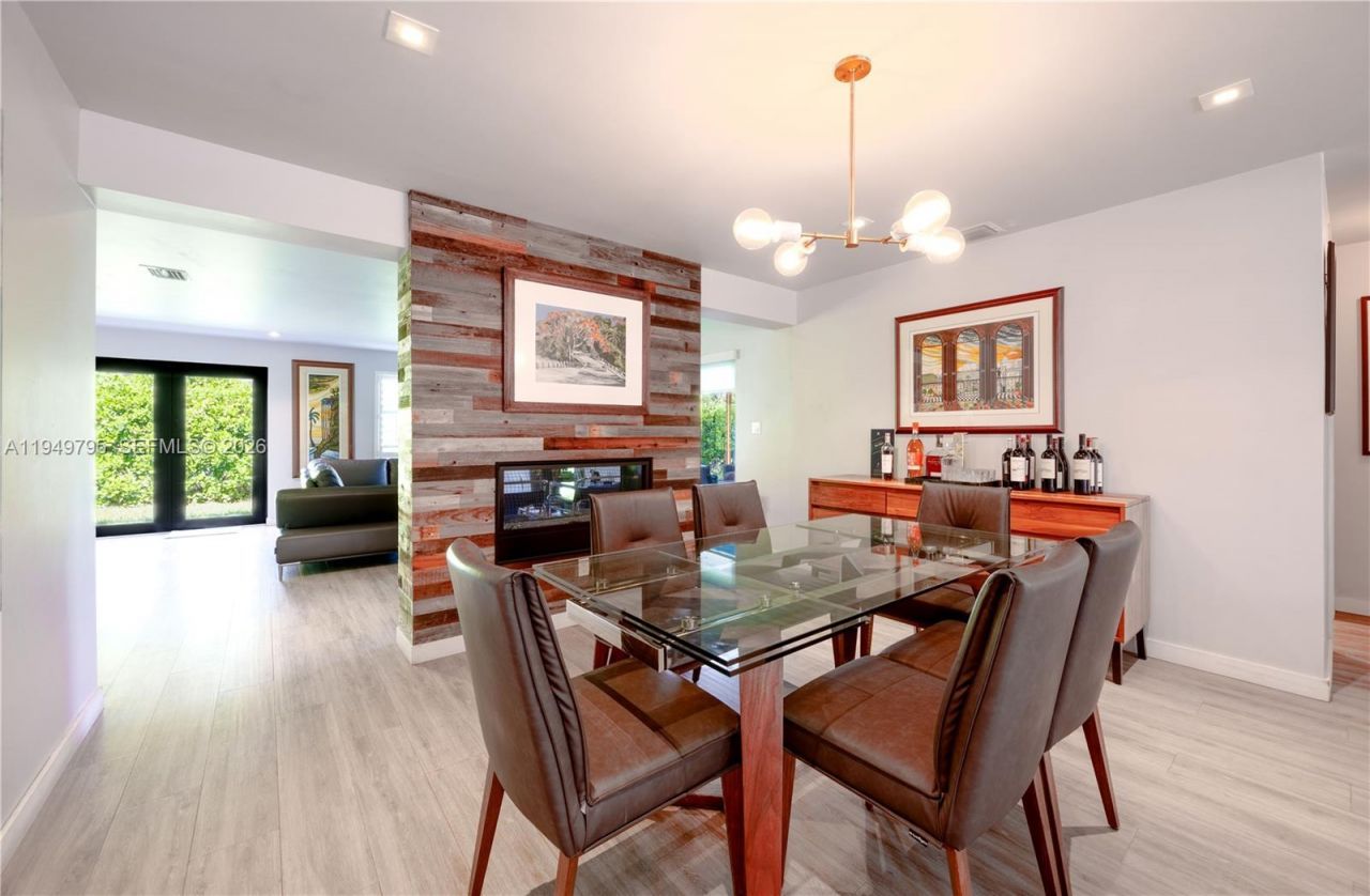 6201 SW 36th St , Miami, FL 33155 Photo