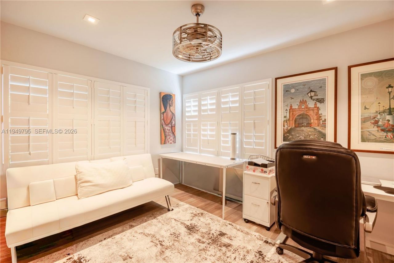 6201 SW 36th St , Miami, FL 33155 Photo