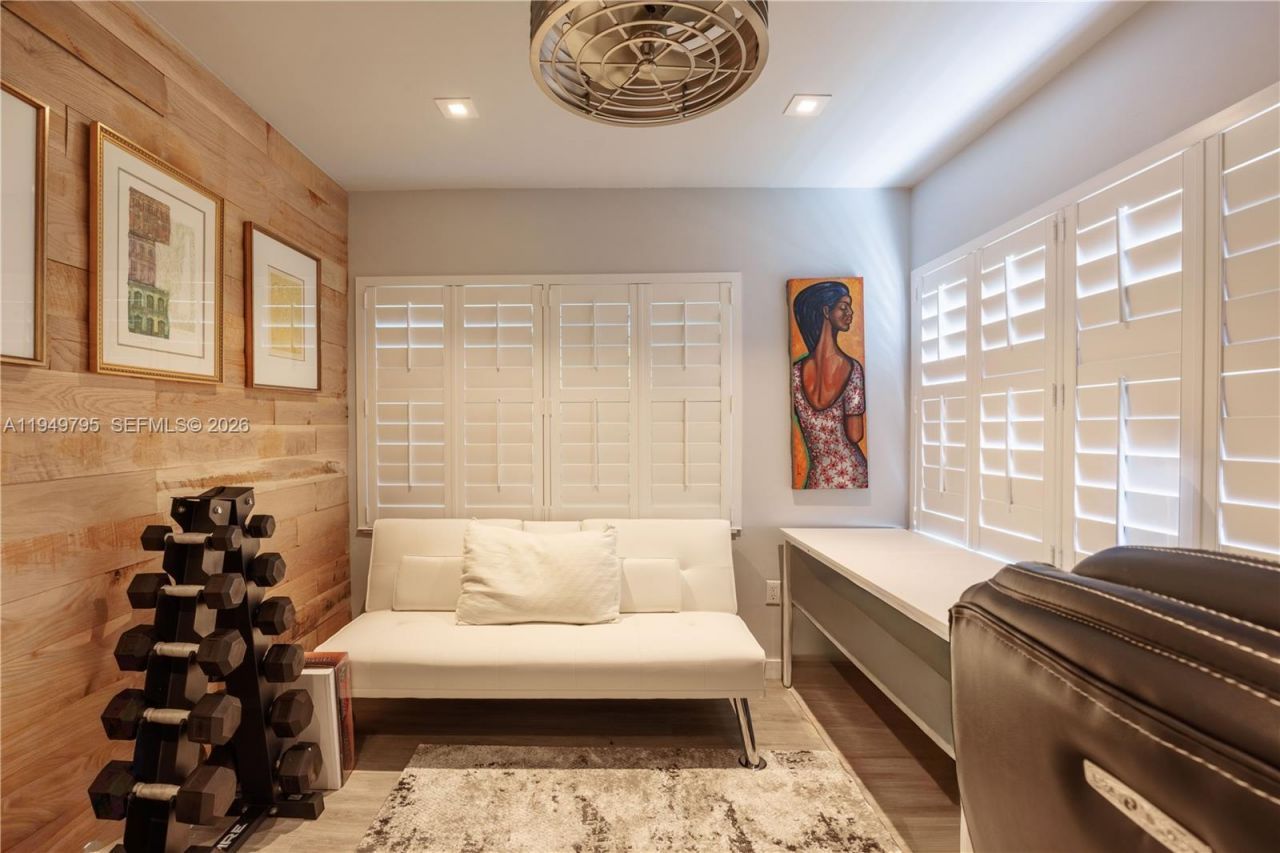 6201 SW 36th St , Miami, FL 33155 Photo