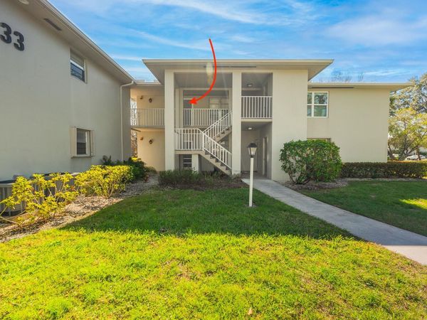 33 Lake Vista Trail, Unit 202, Port St. Lucie, FL 34952