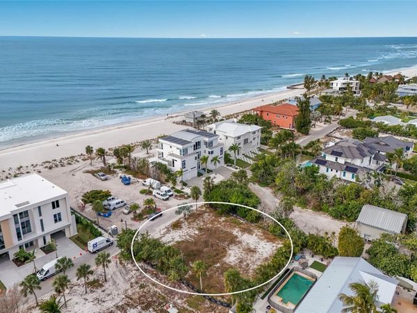 6500 GULFSIDE ROAD, LONGBOAT KEY, FL 34228