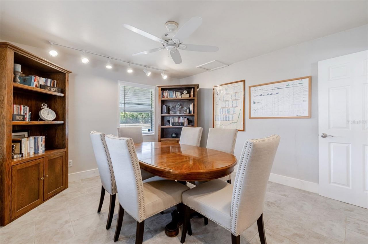 164 Pondella Road, North Fort Myers, FL 33903 Photo