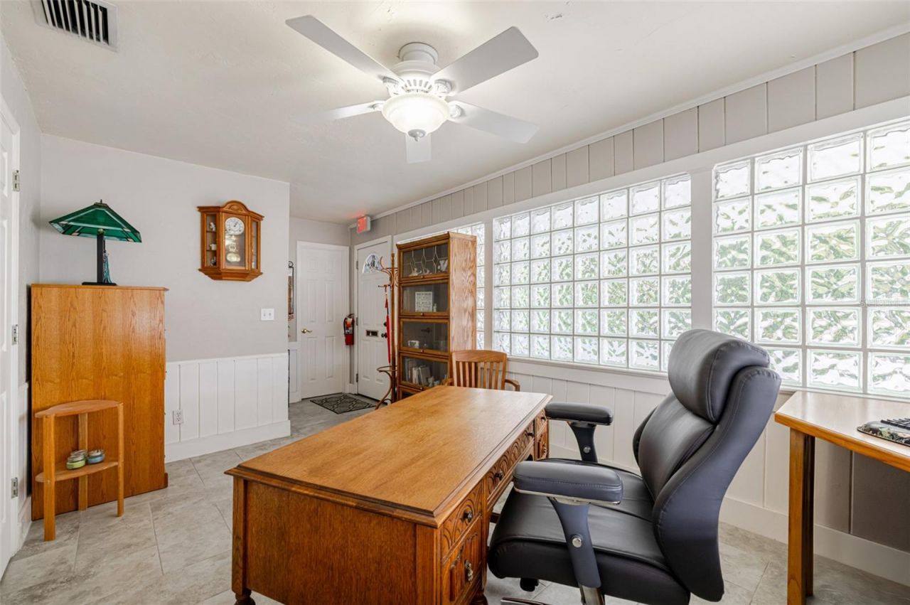 164 Pondella Road, North Fort Myers, FL 33903 Photo