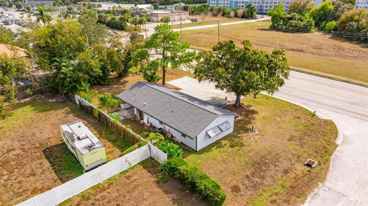 164 Pondella Road, North Fort Myers, FL 33903 Photo